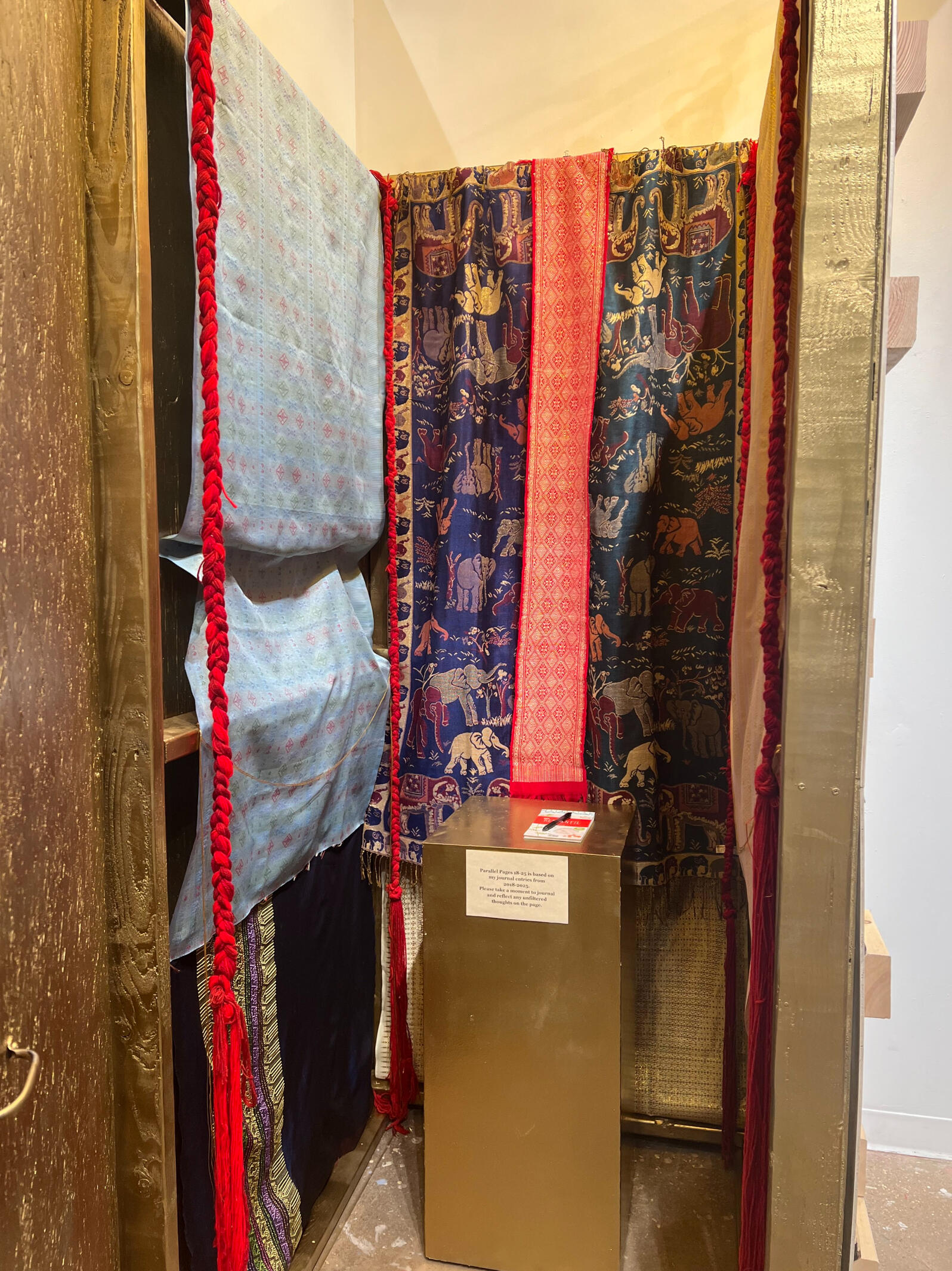 Parallel Pages 18-25 (inside view)